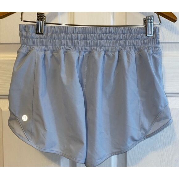 Lululemon Hotty Hot High-Rise Short 4"
Blue Linen - Picture 7 of 8